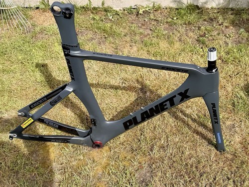 Planet exocet frameset - x,